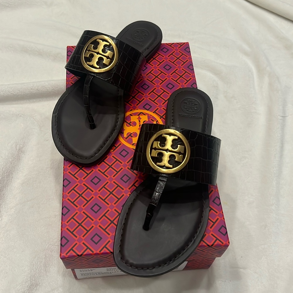 COPY - Brand new with Box Tory Burch Benton Croco Emboss dark mahogany sandal.